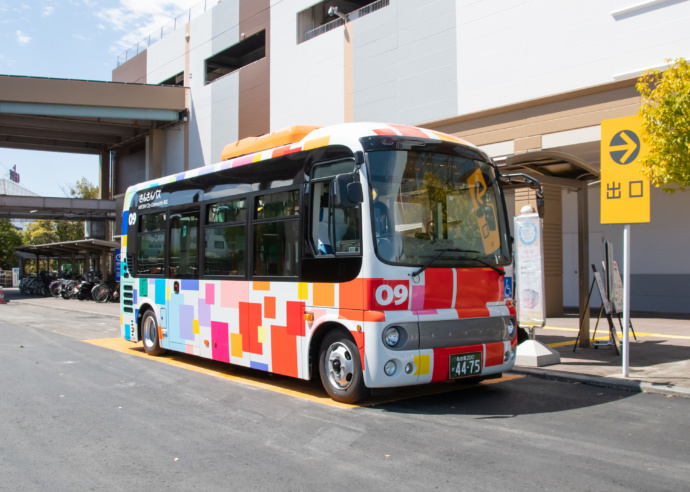みよし市内を走る「さんさんバス」