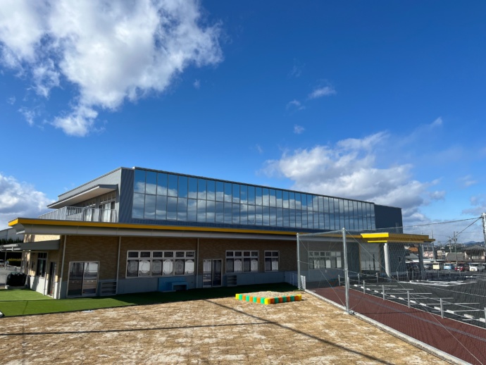 愛知県扶桑町の拠点児童センター「ひまわり」