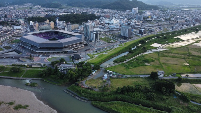 亀岡駅周辺(保津川水辺公園周辺)の空撮写真