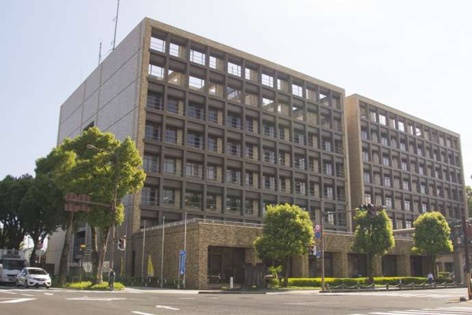 都城市役所の外観