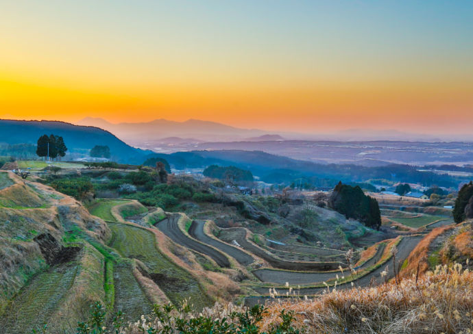 西原村にある棚田の景観