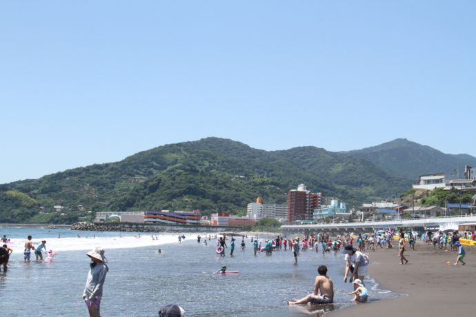 湯河原海岸
